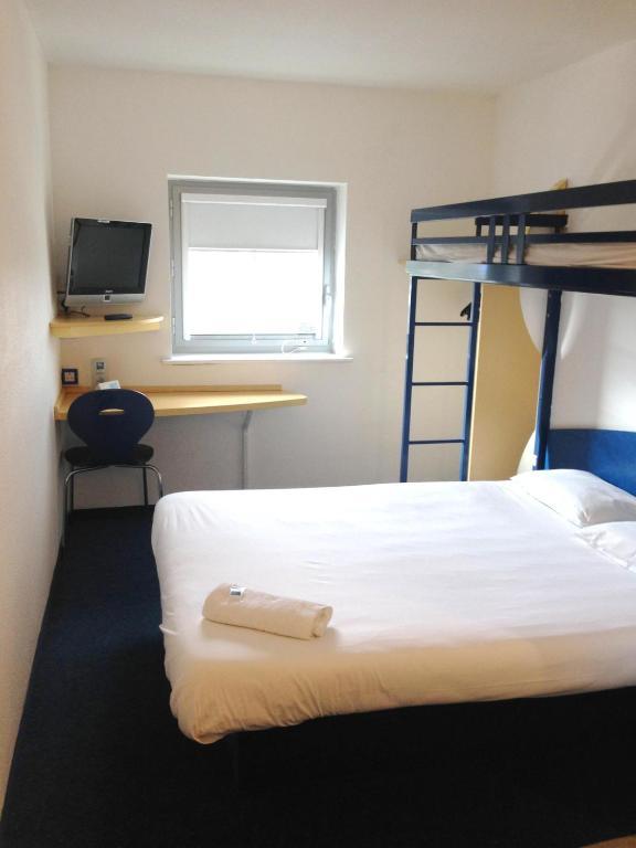 Ibis Budget Newport Екстер'єр фото