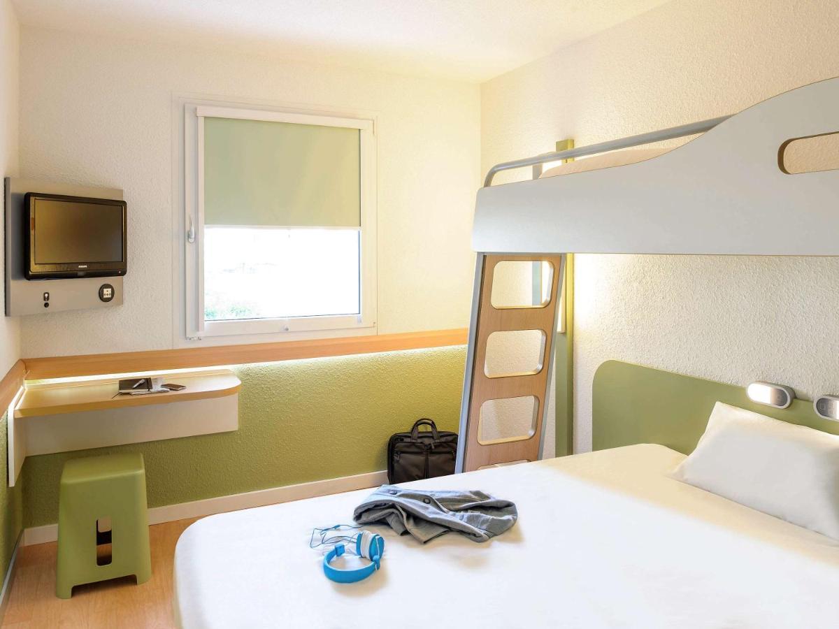 Ibis Budget Newport Екстер'єр фото