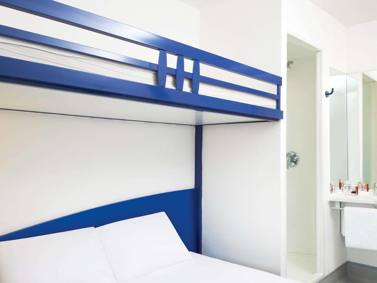 Ibis Budget Newport Екстер'єр фото