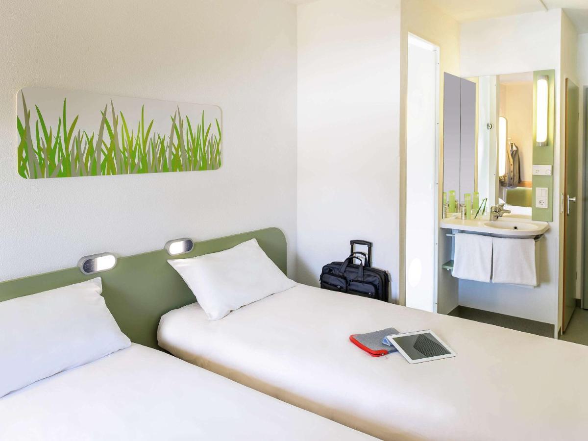 Ibis Budget Newport Екстер'єр фото